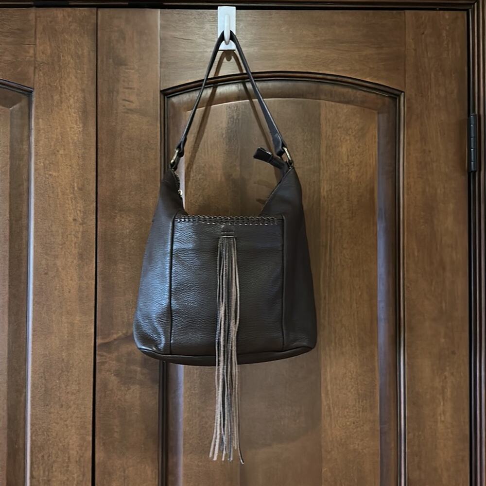 Lucky Brand Bohemian Brown Leather Shoulder Bag with Fringe & Zip Closure - Picture 7 of 13
